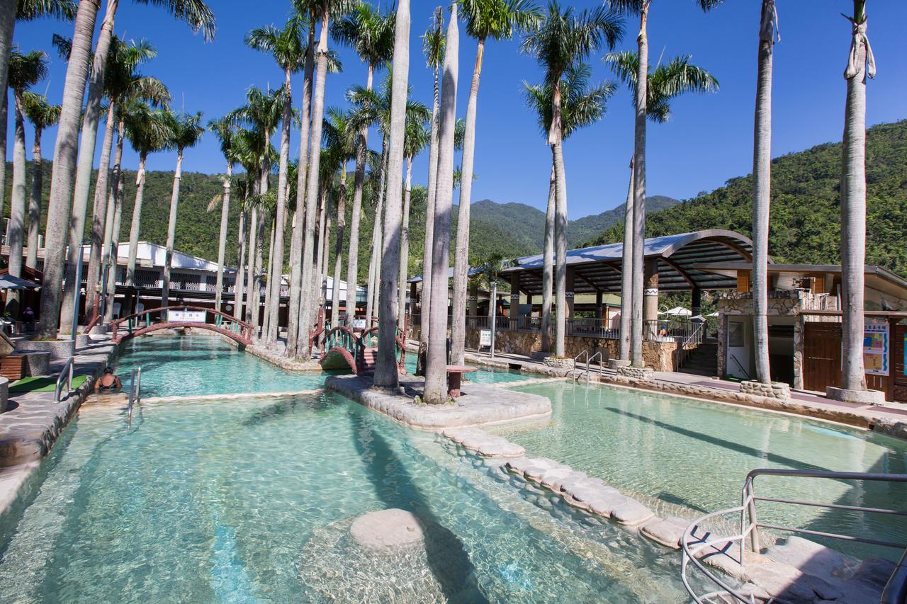 Dong Tair Spa Hotel Wenquan Экстерьер фото